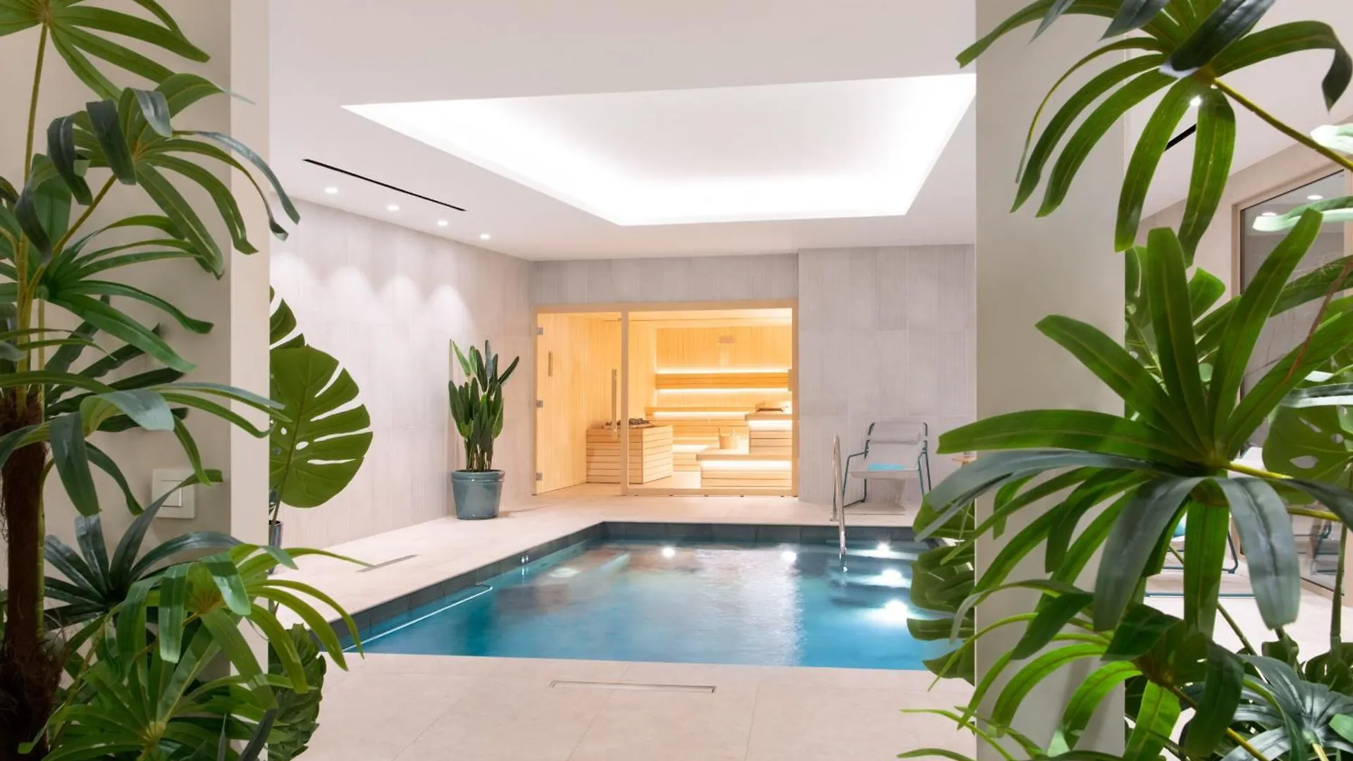 Hotel Golf & Spa Chateau De La Begude The Originals Collection Valbonne 4*,