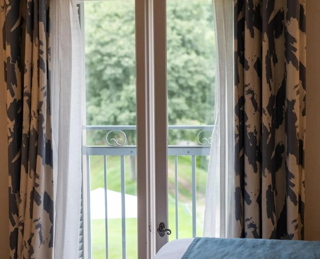 Hotel Golf & Spa Chateau De La Begude The Originals Collection Valbonne
