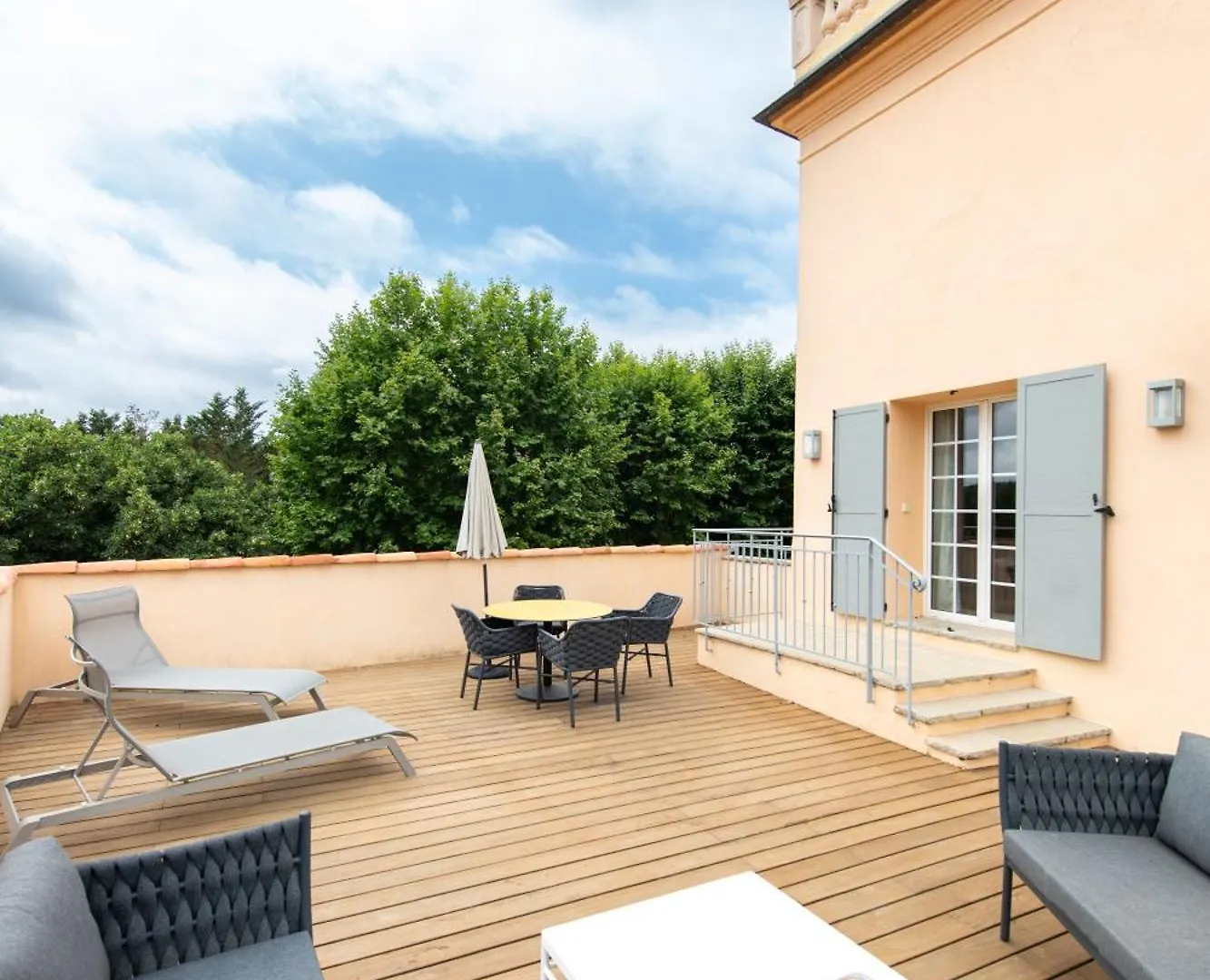 Hotel Golf & Spa Chateau De La Begude The Originals Collection Valbonne