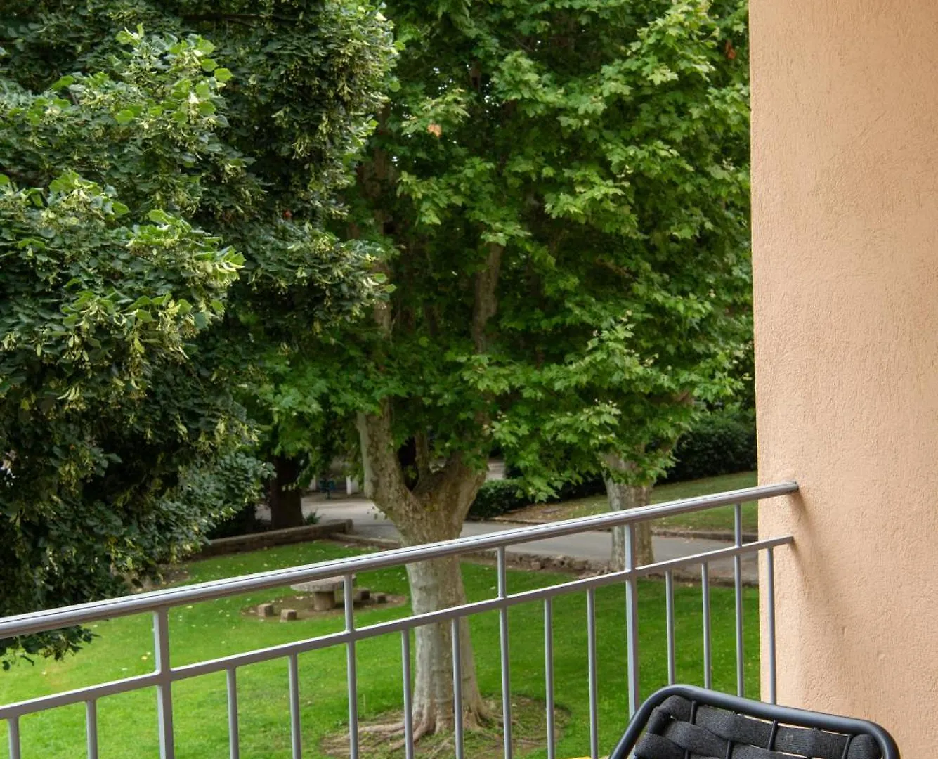 Hotel Golf & Spa Chateau De La Begude The Originals Collection Valbonne